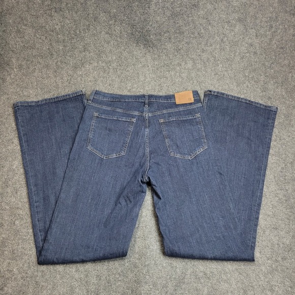 Banana Republic Jeans Womens 31L Blue Denim Dark Wash Streetwear The Flare Leg - Picture 2 of 13